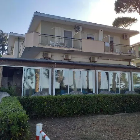 B&B Quadruple In - Sea View