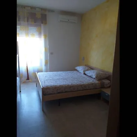 Quadruple In - Sea View 피네토