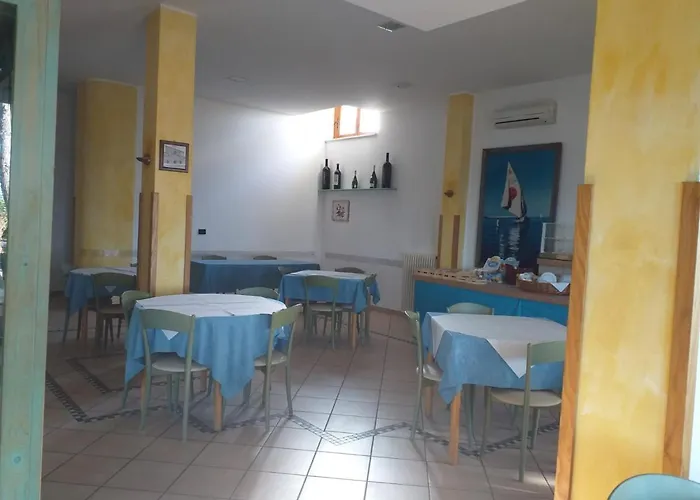 Quadruple In - Sea View Panzió 3*