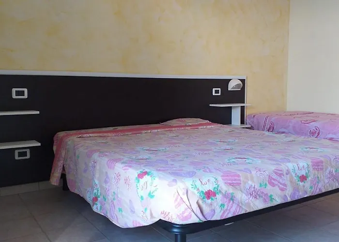 Panzió Quadruple In - Sea View